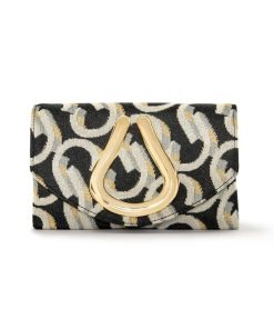 Karmaknits.shopd4f1cf9abd 1