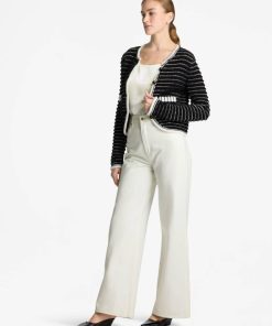 Karmaknits.shope94789288e 3